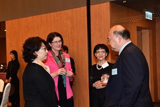 Mingling of LRC members and guests